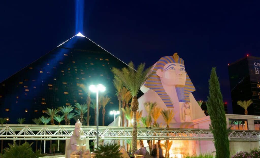 Luxor Hotel